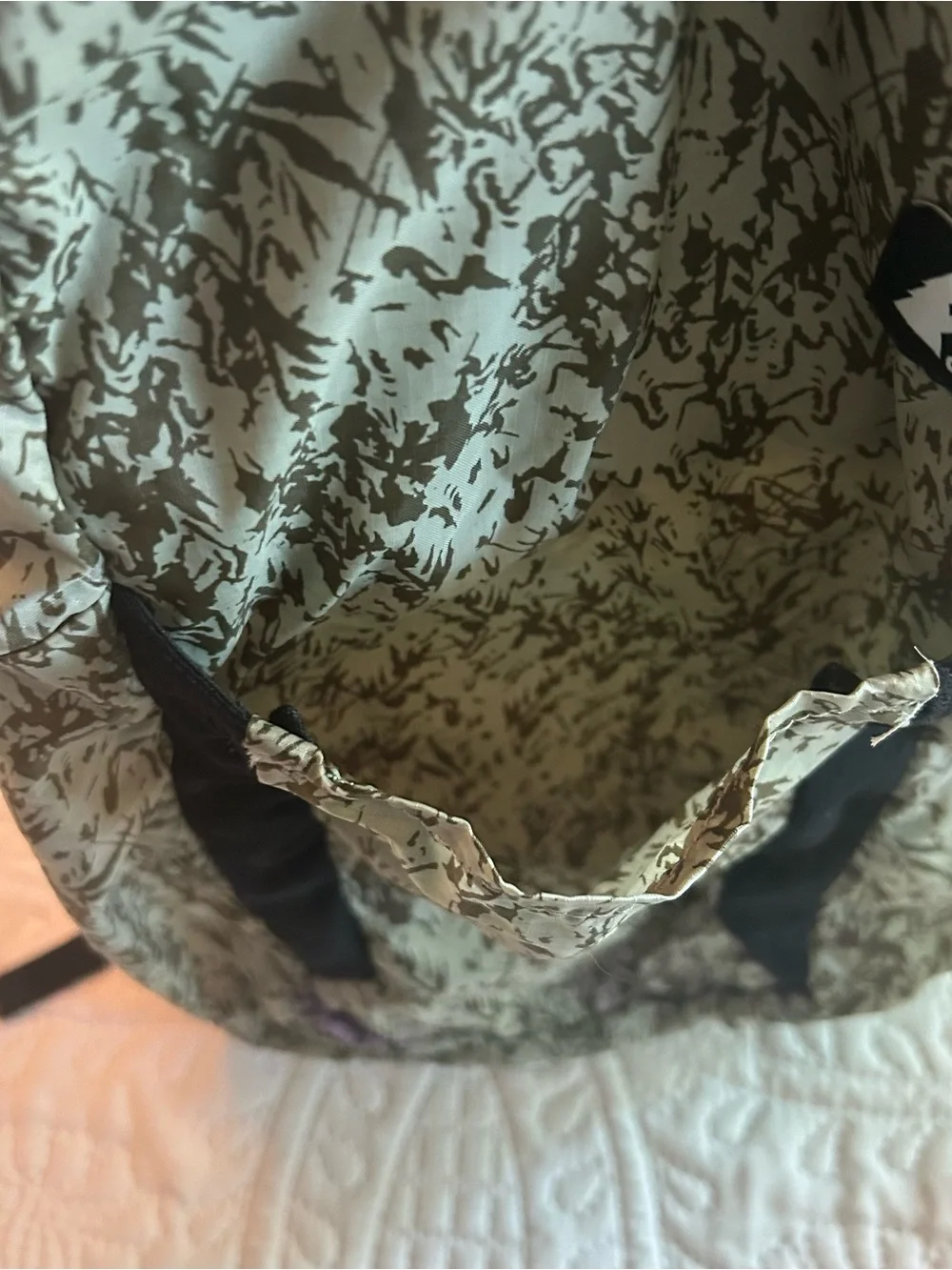 REI Green Camouflage Lightweight Stuff Travel Bag